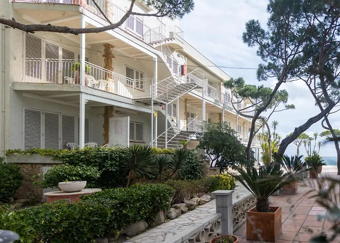 Apartamentos Aromar